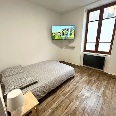 Renove A 15 Min De Lyon Appartement Saint-Fons